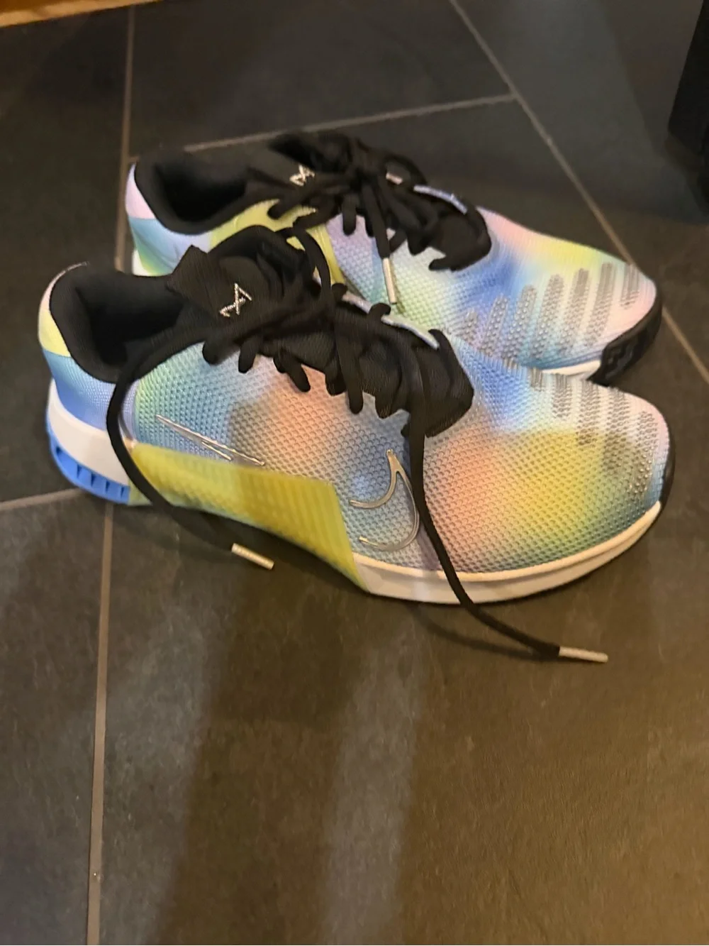 Women’s size 9 Nike Metcon